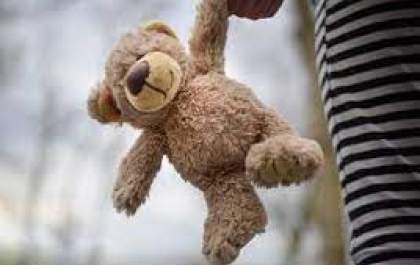 Adolescente de 13 anos descobre gravidez após ser abusada sexualmente pelo tio