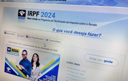 Receita Federal não envia mensagens sobre restituição de Imposto de Renda