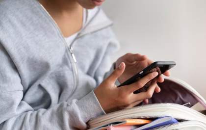 Nova medida do MEC que pode proibir celulares em escolas é eficaz? Saiba o que dizem os especialistas