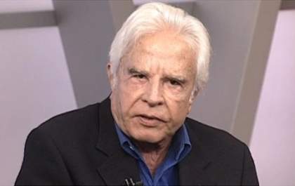 Morre Cid Moreira, ícone da televisão brasileira, aos 97 anos