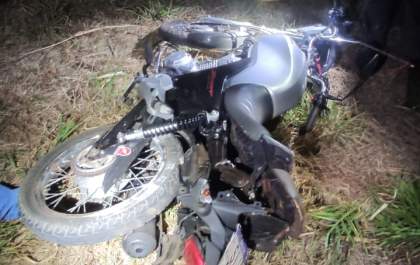 Menor é surpreendido dirigindo motocicleta na SP 300
