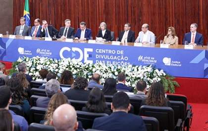 Presidente do TSE apresenta balanço do 1º turno das Eleições 2024