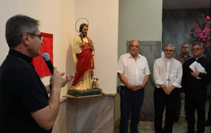 Santa Casa ganha imagem de São Lucas no Dia do Médico