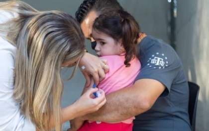 Governo de SP lança campanha ‘Chama o Var’ para esclarecer dúvidas da população sobre vacinas