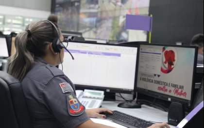 Policiais são treinadas para atender vítimas de violência contra a mulher no interior de SP