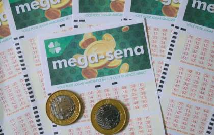 Mega-sena acumula novamente e prêmio vai para R$ 105 milhões