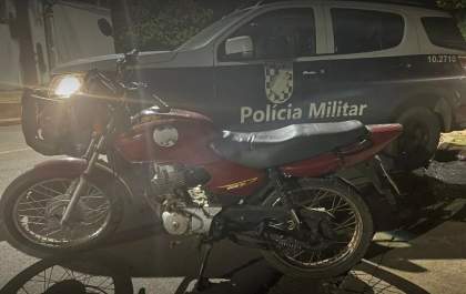 PM prende receptador e recupera motocicleta furtada em Três Lagoas
