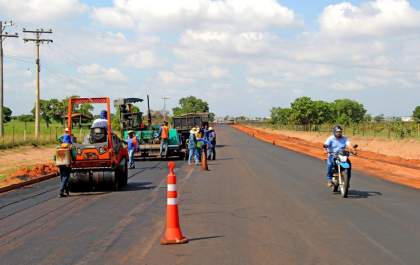 Obras de duplicação da via de acesso ao Balneário estão avançadas