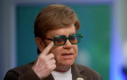 Elton John revela: Estou ficando cego do olho direito