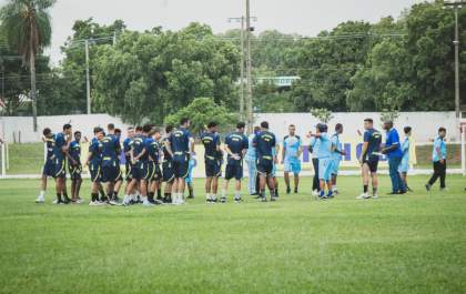 AEA apresenta 17 atletas para início da preparação para a Série A4