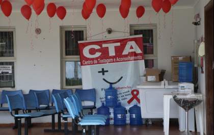 Três Lagoas promove ações do “Dezembro Vermelho” para conscientização e prevenção de HIV e IST