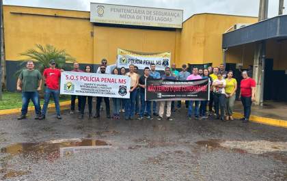 Policiais Penais de MS protestam por regulamentação da carreira no Dia do Policial Penal