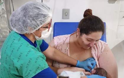 HRMS oferece curso online para aprimorar atendimento a mães e recém-nascidos