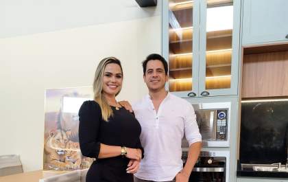 Ingrid e Alan apresentam nova loja em Andradina: Formato Ambientes Planejados