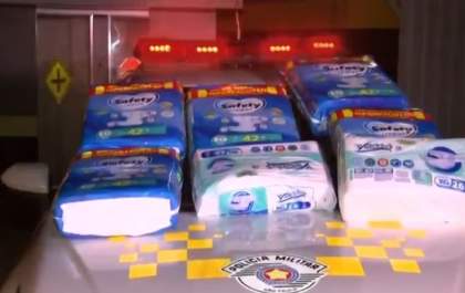 Polícia Rodoviária faz campanha para arrecadar fraldas geriátricas que serão doadas a asilos na região de Araçatuba