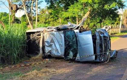 Homem morre após ter moto atingida na traseira por caminhonete em estrada de Aracanguá