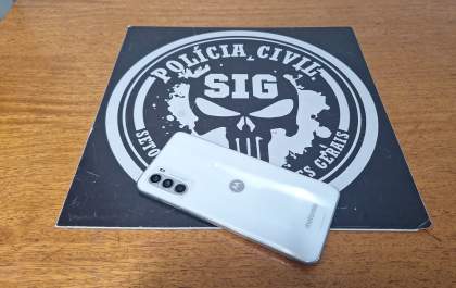 Polícia identifica suspeito e devolve celular furtado em Três Lagoas
