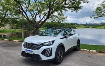 Nova geração do Peugeot 2008 prioriza tecnologia e conectividade