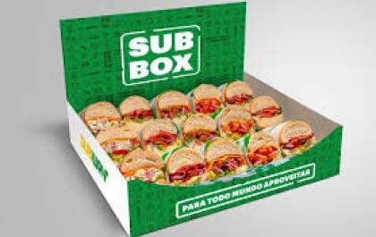 Facilite seus encontros de fim de ano com a Caixa Sub do Subway