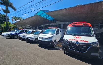 Prefeitura de Araçatuba apresenta 6 novos veículos que integram a frota municipal