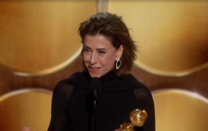 Fernanda Torres leva Globo de Ouro por atuação em 'Ainda Estou Aqui'