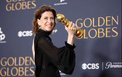 Fernanda Torres vence Globo de Ouro de melhor atriz em filme dramático