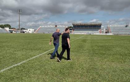Estádio de Penápolis passa por vistoria da FPF