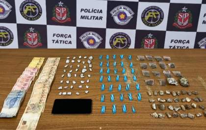 Polícia prende dupla por tráfico de drogas no bairro São José