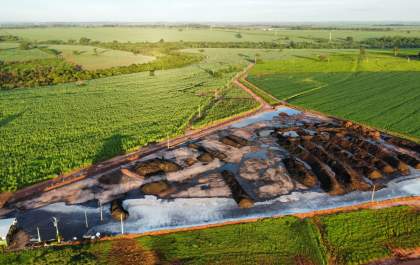 Produção de adubo natural em área entre Araçatuba e Guararapes preocupa produtores rurais