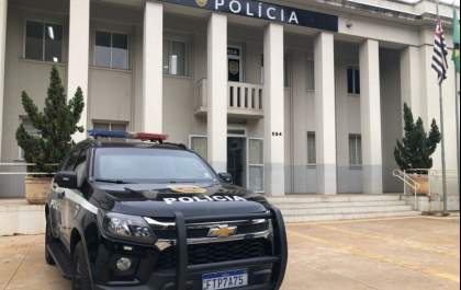 Homem é flagrado furtando protetores solares em supermercado de Araçatuba