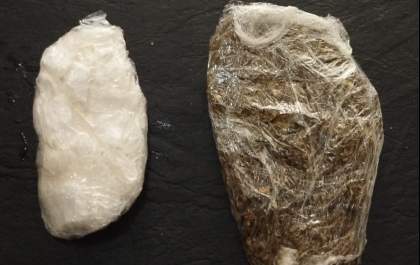 Mulher é presa ao tentar entrar com drogas em presídio de Paranaíba