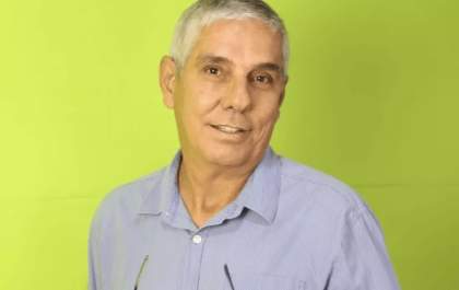 Jornalista é assassinato a tiros em frente a esposa&nbsp;