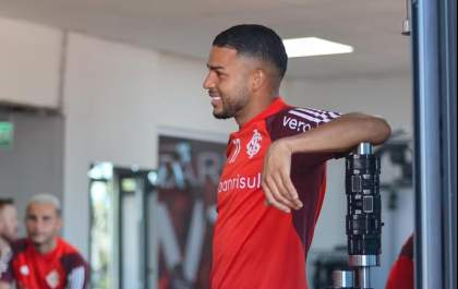 Transferência de Wanderson para o Palmeiras é improvável