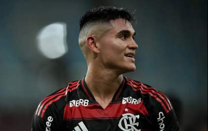 Maior contratação da história do Flamengo, Alcaraz é emprestado ao Everton