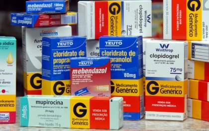 Genéricos contribuem para queda de mais de 50% no preço de remédios