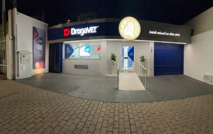 DrogaVET Araçatuba completa dois anos e segue como referência em manipulação veterinária