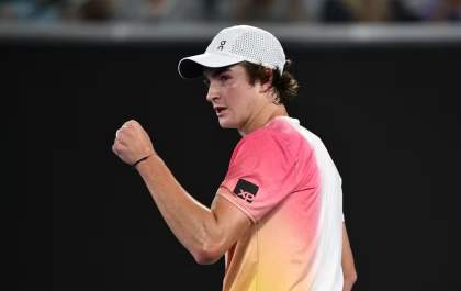 João Fonseca estreia com vitória e avança às oitavas do ATP 250 de Buenos Aires