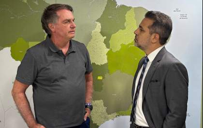 Zanatta encontra Bolsonaro em viagem a Brasília
