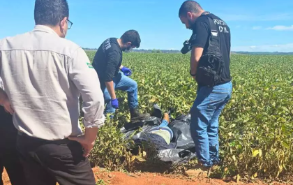 Corpo amarrado em lona é encontrado em plantação de soja de MS