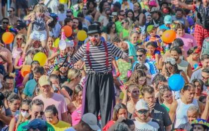 Bloco do Gordinho inicia concentração às 15h30 neste sábado