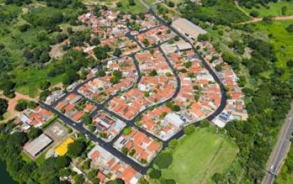 Prefeitura conclui recapeamento de todas as ruas do bairro Jupiá