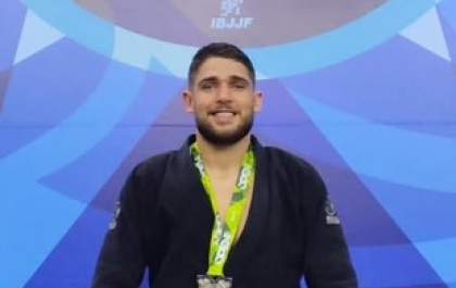 Sob as Lentes: o atleta Eduardo Guarnieri e o Jiu-Jitsu