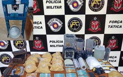 Homem é preso pela PM com 13 quilos de cocaína em Aracanguá