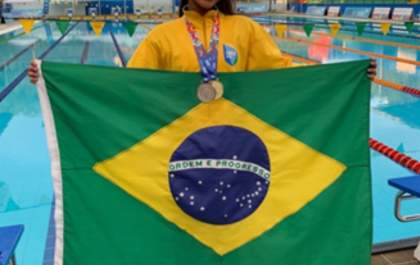 Nadadora andradinense é convocada na Seleção Brasileira para mundial na Sérvia