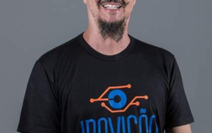 Professor sofre infarto e morre após ministrar aula