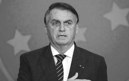 STF forma maioria para tornar Bolsonaro réu por golpe
