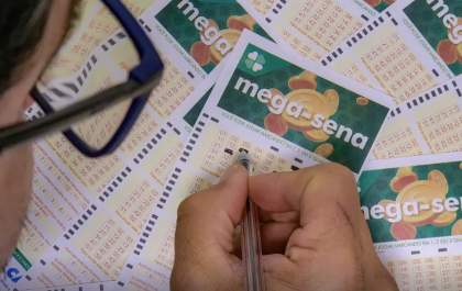 Mega-Sena sorteia neste sábado&nbsp;prêmio acumulado em R$ 40 milhões