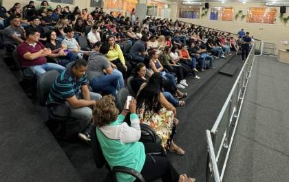 Vereadores votam hoje pedido de comissão especial para auditar concessão de bolsas de estudo em Andradina