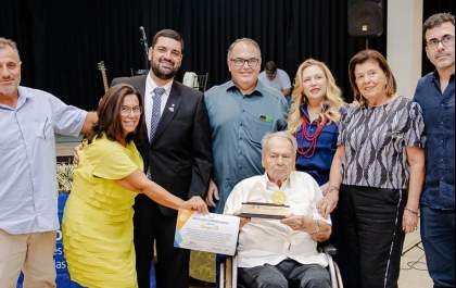 Sr. Cláudio Totó é homenageado pelo Rotary Club Cidade das Águas