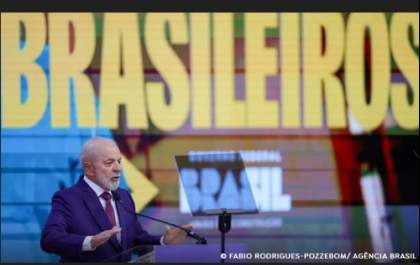 Governo antecipa 13º de aposentados do INSS para abril e maio
